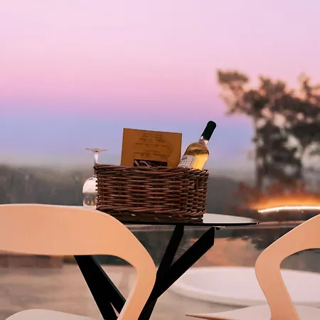 Glamping Balu * 모네스테리오