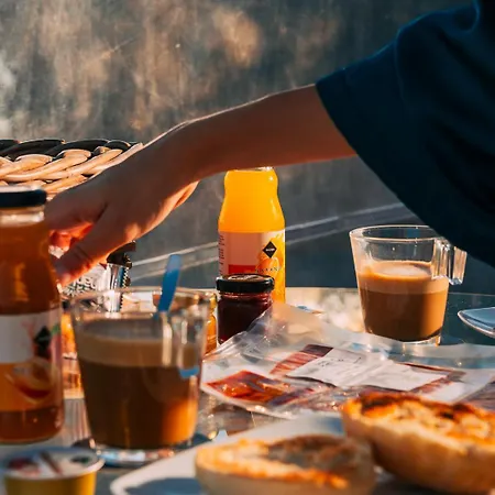 Glamping Balu 酒店 *