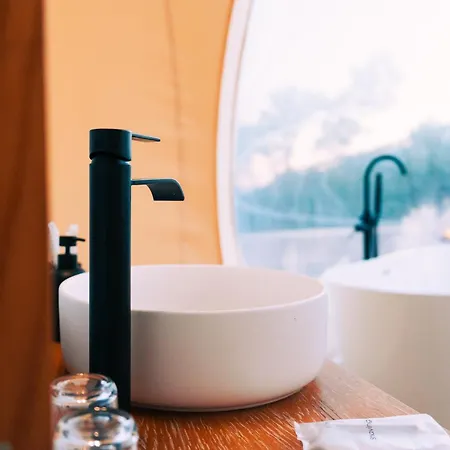 Glamping Balu 호텔 *